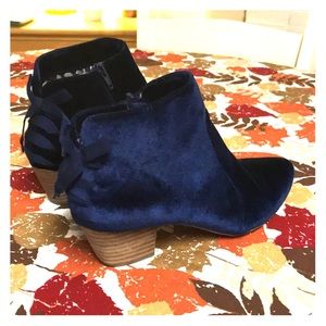 Restricted heels